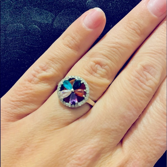 Size 7 Sterling Silver Women’s Ring Handmade in Nicaragua - Picture 2 of 2